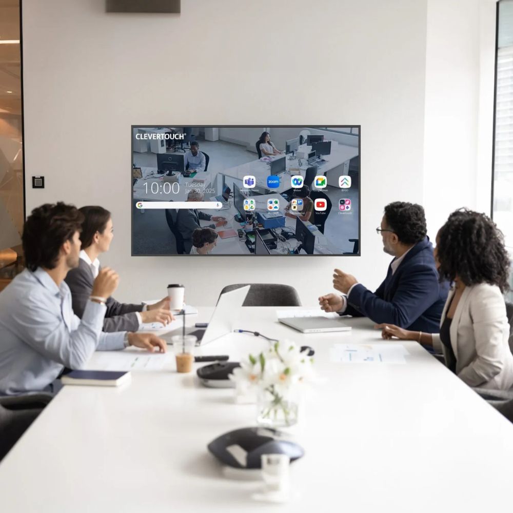 Clevertouch 98 collu CL Pro 2 informatīvais displejs bez skārienjūtības, piemērots biroja, prezentāciju un izglītības iestāžu vajadzībām